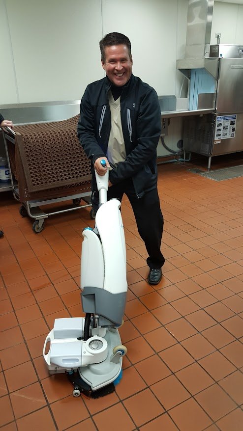 Scrubbing kitchen quarry tile